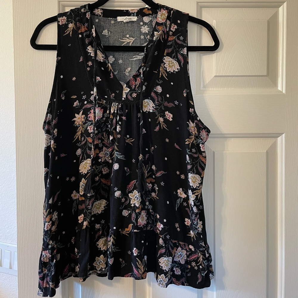 Maurices sleeveless top